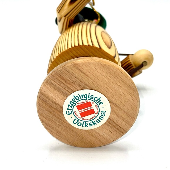 Erzgebirgische Volkskunst Hunter Handmade Incense Smoker - Picture 5 of 7